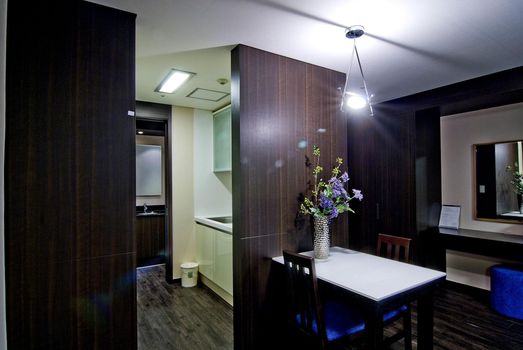 Vabien Suite 2 Serviced Residence Сеул Екстериор снимка